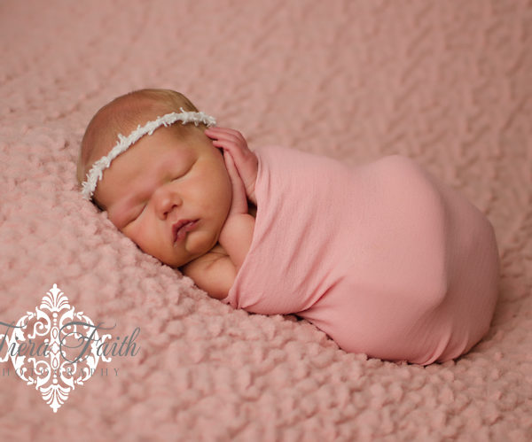 Tennessee I Brentwood Newborn Baby Photographer
